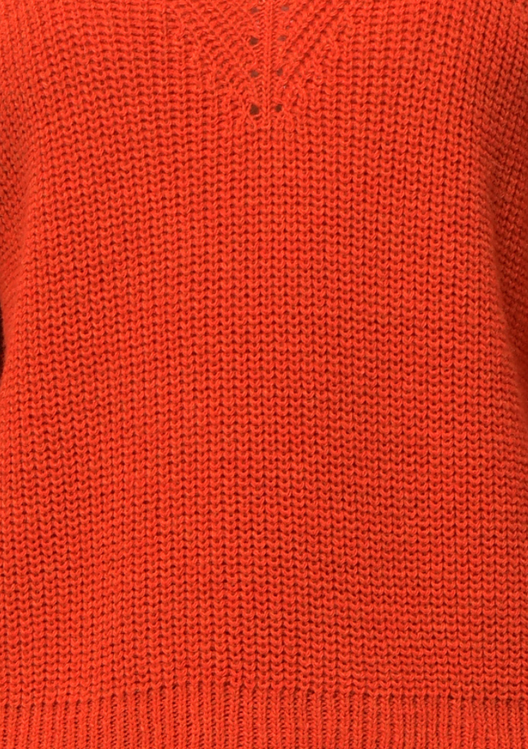 Pull EZUJA en maille ample manches longues col V