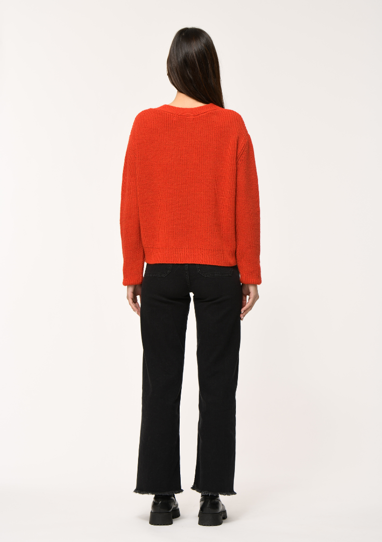 Pull EZUJA en maille ample manches longues col V