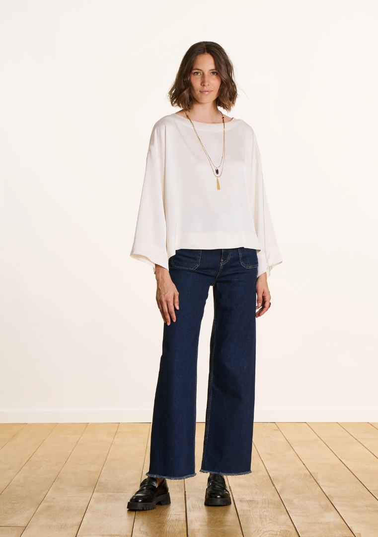 Top blanc ELTON ample en satin manches longues