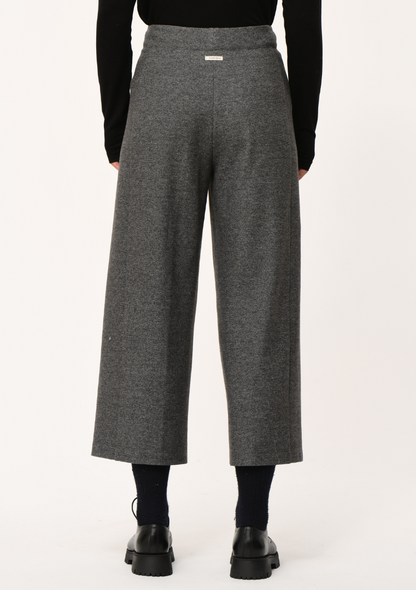 Pantalon cropped large gris en polyester La Fée Maraboutée modèle HK-PA-TAYLORA_991