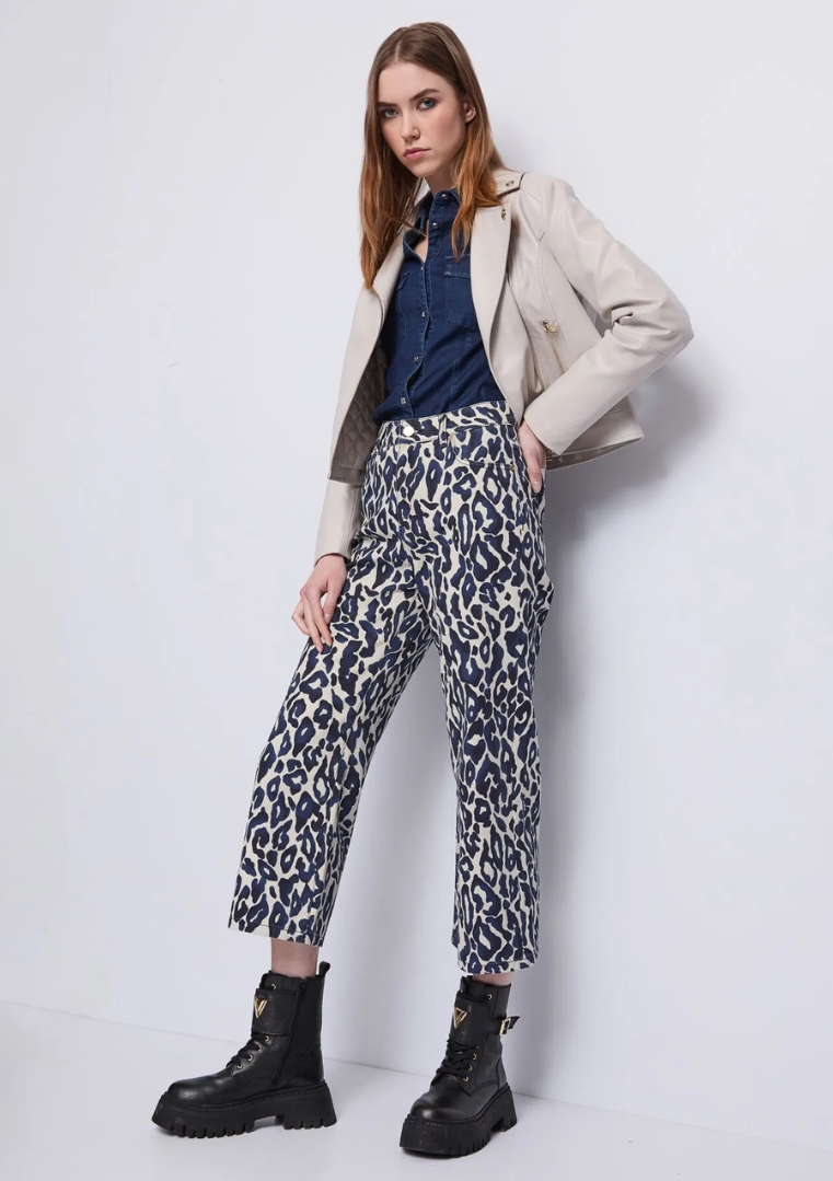 Jeans femme à imprimé animal - 521BD25019